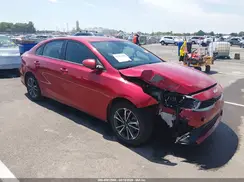 3KPF24AD4NE443084 2022 KIA FORTE