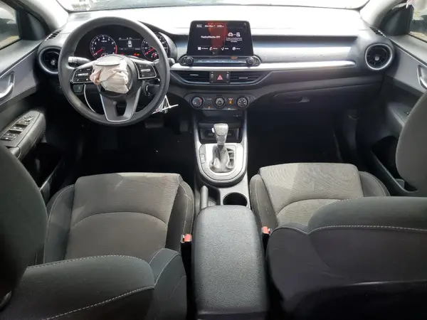 3KPF24AD4NE448298 2022 KIA FORTE - Image 8