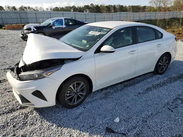 3KPF24AD4NE452190 2022 KIA FORTE - Image 1