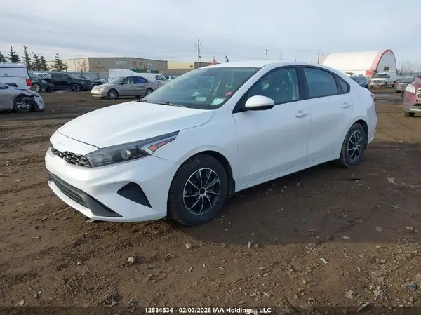 3KPF24AD4NE453422 2022 KIA FORTE - Image 2