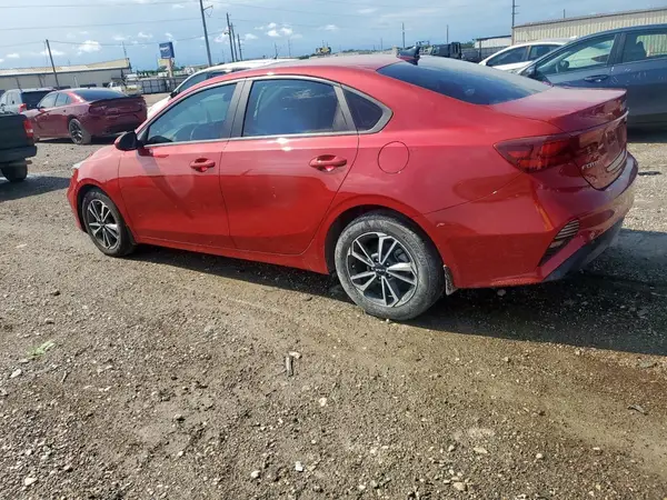3KPF24AD4NE460421 2022 KIA FORTE - Image 2
