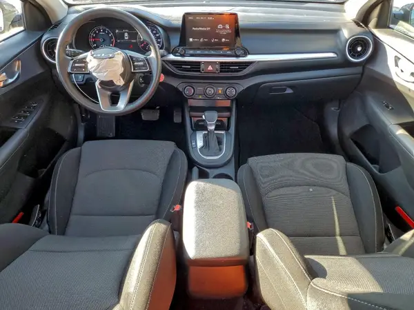 3KPF24AD4NE462170 2022 KIA FORTE - Image 8