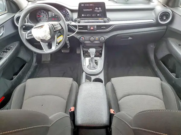 3KPF24AD4NE465828 2022 KIA FORTE - Image 8
