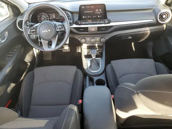 3KPF24AD4NE472228 2022 KIA FORTE - Image 8