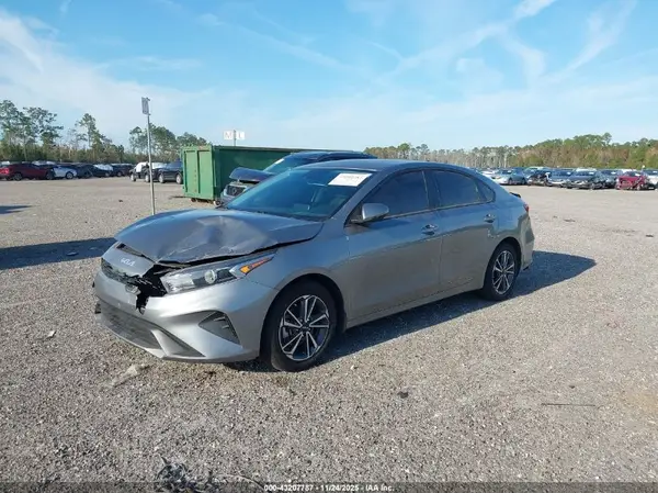 3KPF24AD4NE472231 2022 KIA FORTE - Image 2