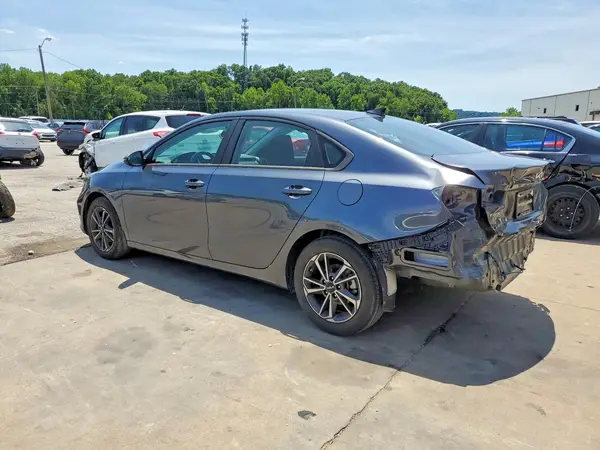 3KPF24AD4NE472617 2022 KIA FORTE - Image 2