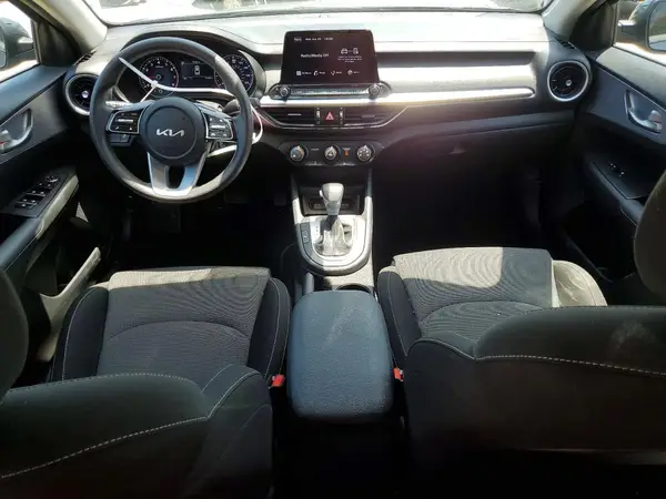 3KPF24AD4NE472617 2022 KIA FORTE - Image 8