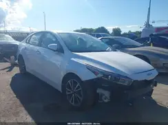 3KPF24AD4NE473962 2022 KIA FORTE