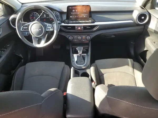 3KPF24AD4NE476392 2022 KIA FORTE - Image 8