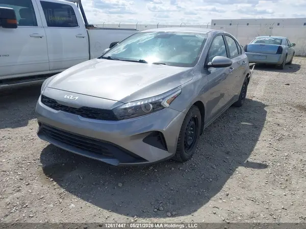 3KPF24AD4NE480202 2022 KIA FORTE - Image 2