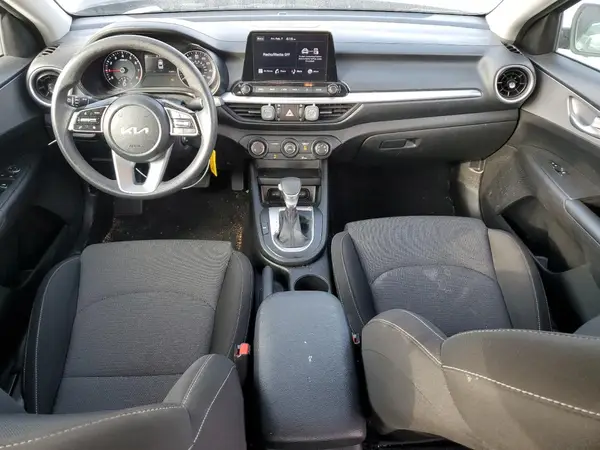 3KPF24AD4NE482466 2022 KIA FORTE - Image 8