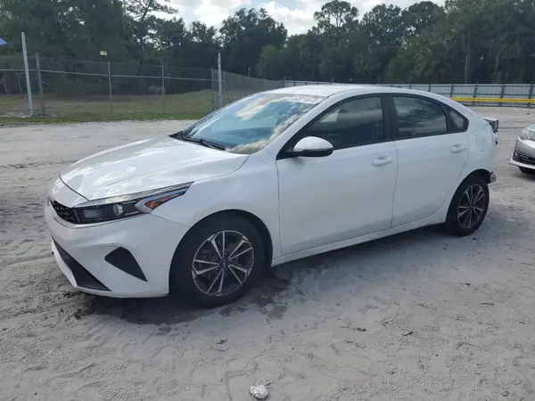 3KPF24AD4NE485111 2022 KIA FORTE - Image 1