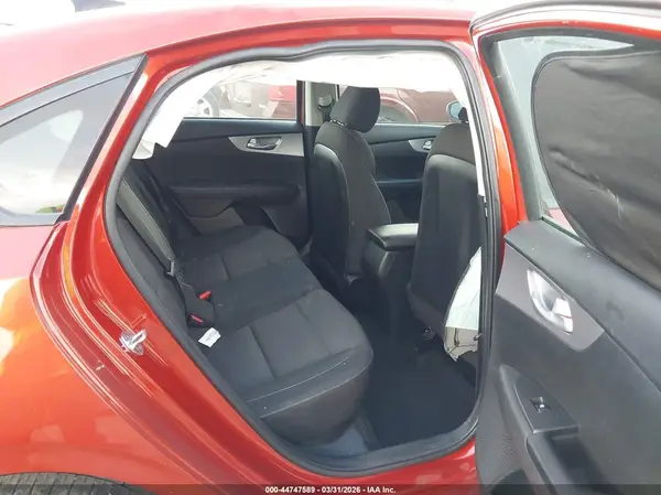 3KPF24AD4NE485478 2022 KIA FORTE - Image 8