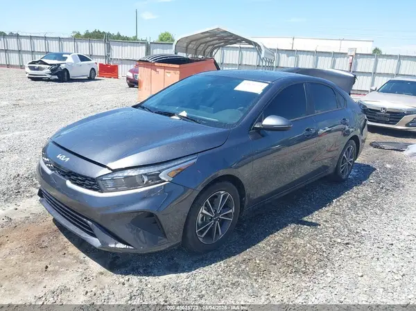 3KPF24AD4NE486288 2022 KIA FORTE - Image 2