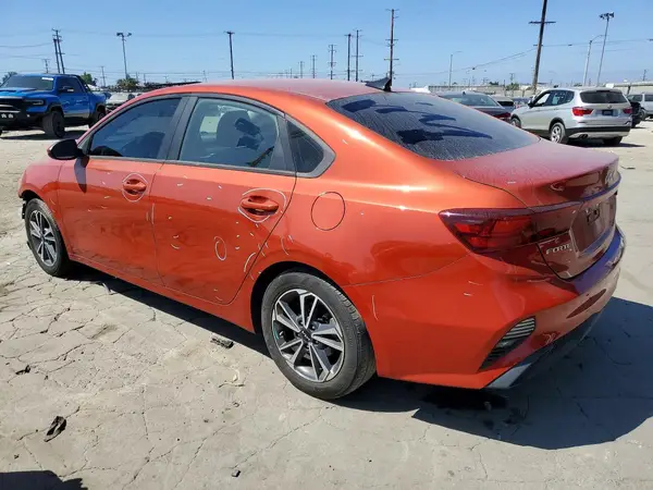 3KPF24AD4NE486999 2022 KIA FORTE - Image 2