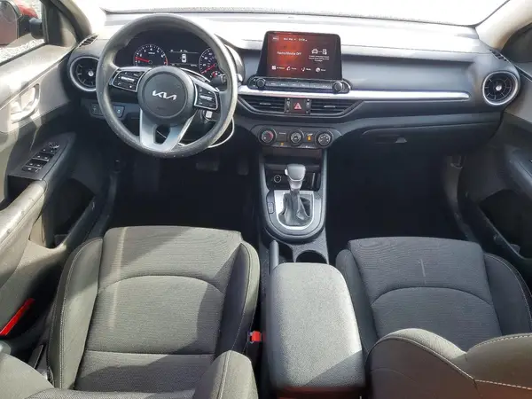 3KPF24AD4NE488025 2022 KIA FORTE - Image 8