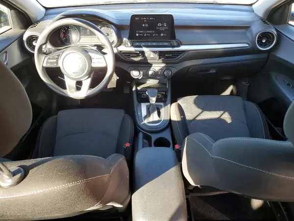 3KPF24AD4NE490745 2022 KIA FORTE - Image 8