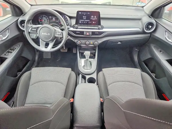 3KPF24AD4NE495735 2022 KIA FORTE - Image 8