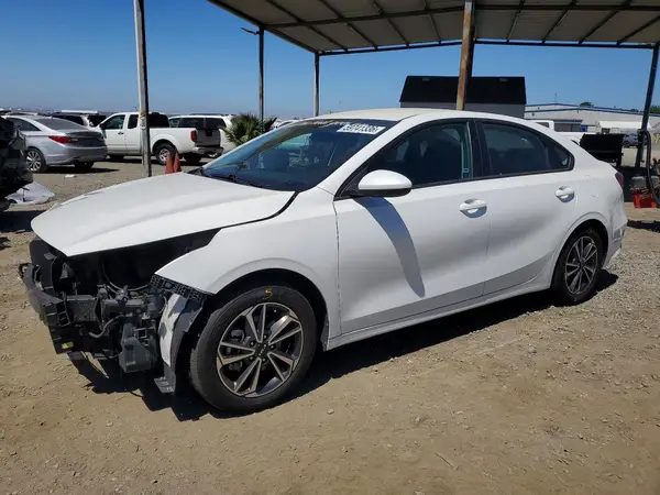 3KPF24AD4NE500402 2022 KIA FORTE - Image 1