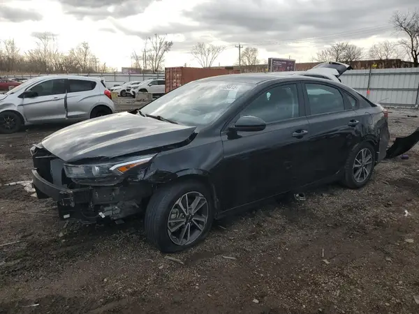 3KPF24AD4NE503204 2022 KIA FORTE - Image 1