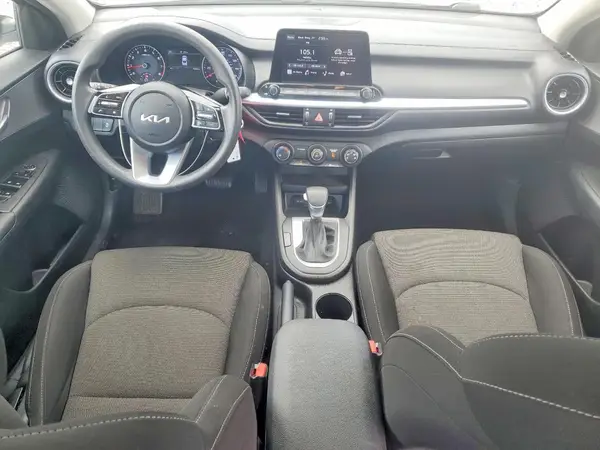 3KPF24AD4NE503901 2022 KIA FORTE - Image 8