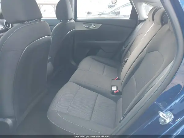 3KPF24AD4PE504307 2023 KIA FORTE - Image 8