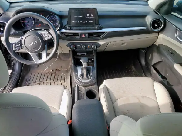 3KPF24AD4PE511936 2023 KIA FORTE - Image 8