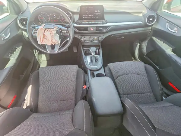 3KPF24AD4PE512813 2023 KIA FORTE - Image 8