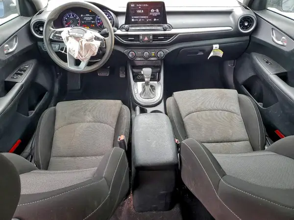 3KPF24AD4PE513167 2023 KIA FORTE - Image 8