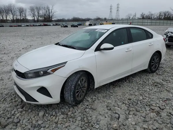 3KPF24AD4PE514755 2023 KIA FORTE - Image 1