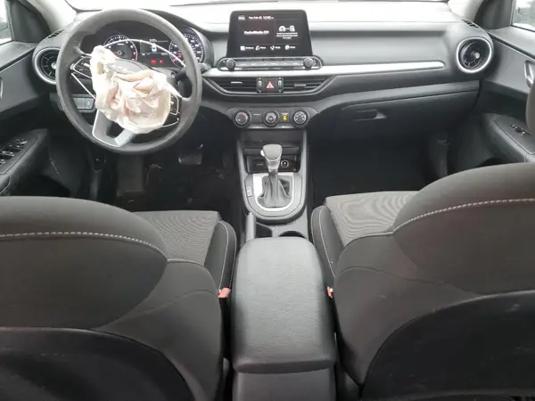 3KPF24AD4PE514755 2023 KIA FORTE - Image 8