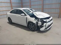 3KPF24AD4PE516120 2023 KIA FORTE