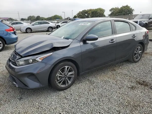 3KPF24AD4PE518918 2023 KIA FORTE - Image 1