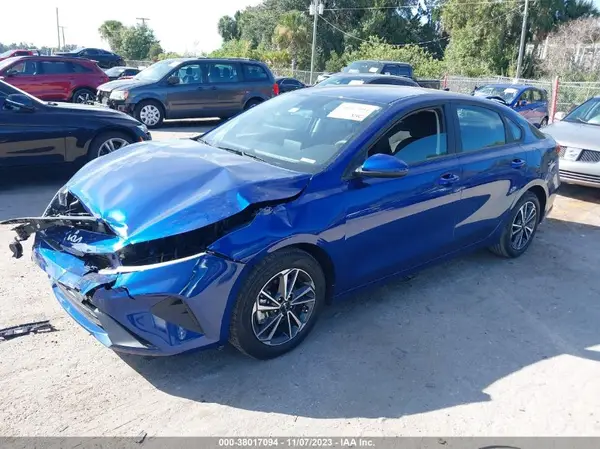 3KPF24AD4PE530602 2023 KIA FORTE - Image 2
