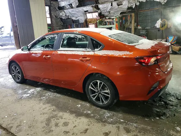 3KPF24AD4PE530860 2023 KIA FORTE - Image 2