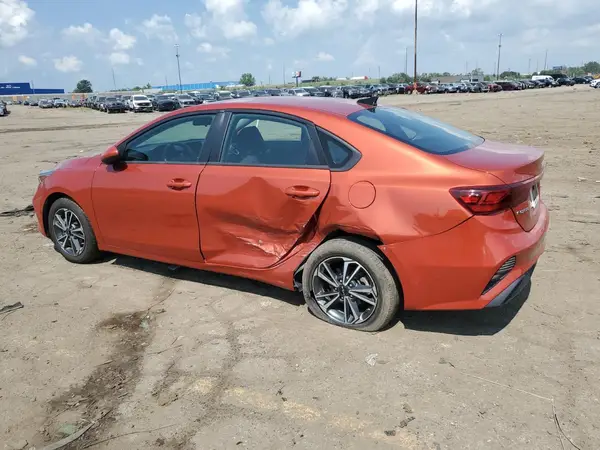 3KPF24AD4PE542412 2023 KIA FORTE - Image 2