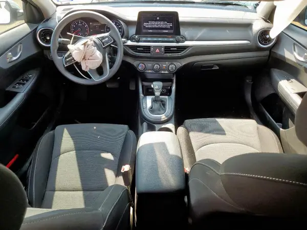 3KPF24AD4PE545617 2023 KIA FORTE - Image 8