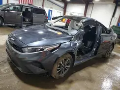 3KPF24AD4PE547318 2023 KIA FORTE