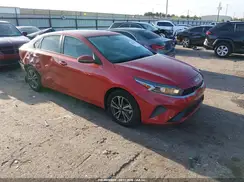 3KPF24AD4PE549585 2023 KIA FORTE