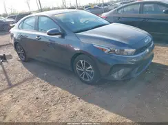 3KPF24AD4PE550980 2023 KIA FORTE
