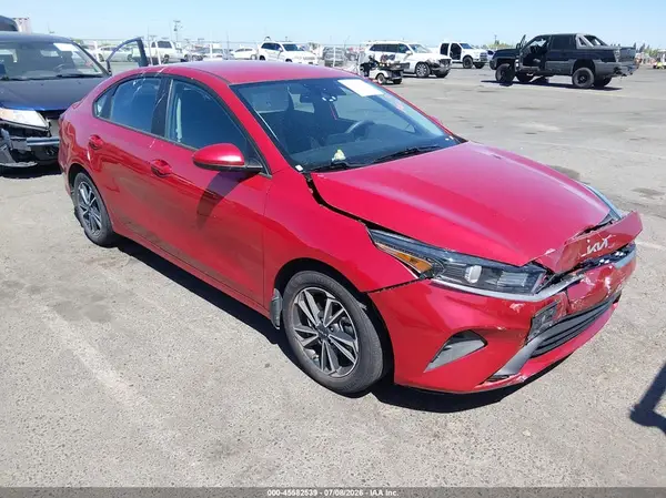 3KPF24AD4PE554205 2023 KIA FORTE - Image 1