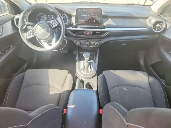 3KPF24AD4PE554608 2023 KIA FORTE - Image 8
