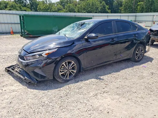 3KPF24AD4PE554950 2023 KIA FORTE - Image 1