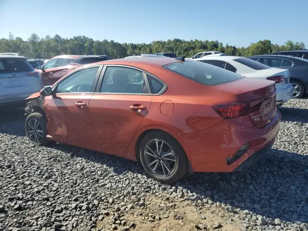3KPF24AD4PE555547 2023 KIA FORTE - Image 2