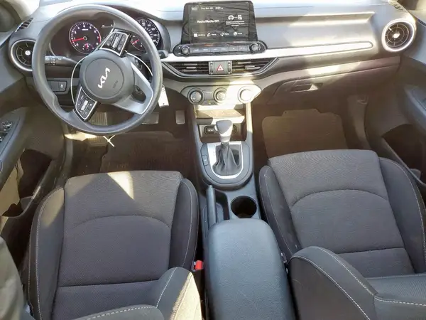 3KPF24AD4PE557167 2023 KIA FORTE - Image 8