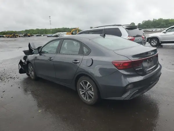 3KPF24AD4PE558349 2023 KIA FORTE - Image 2