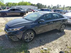 3KPF24AD4PE562613 2023 KIA FORTE