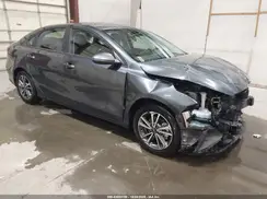 3KPF24AD4PE562725 2023 KIA FORTE