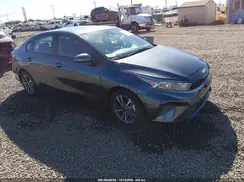 3KPF24AD4PE563213 2023 KIA FORTE