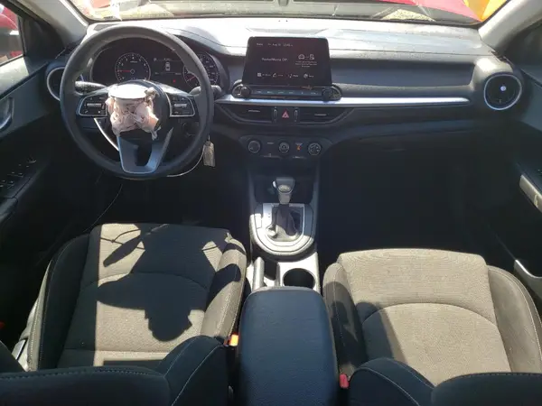 3KPF24AD4PE570257 2023 KIA FORTE - Image 8